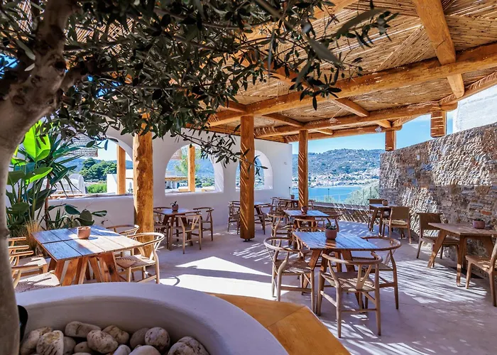 Evlalia Studios & Villas