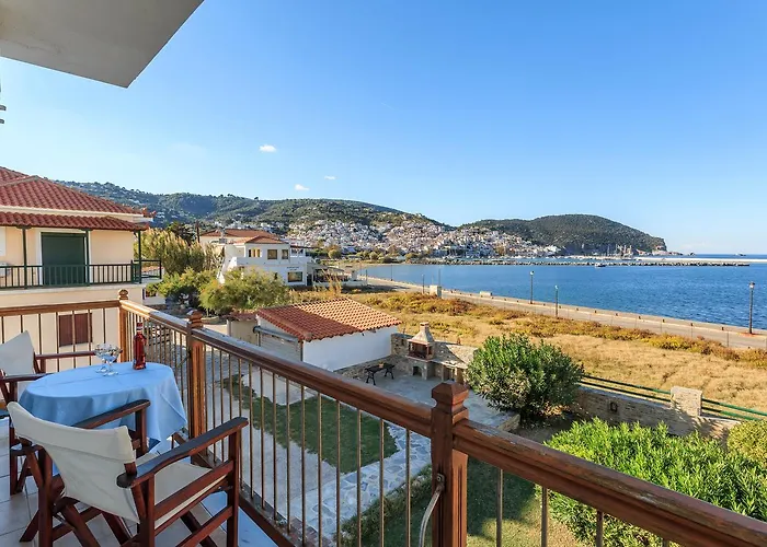 Antonios Skopelos Studios Apartments